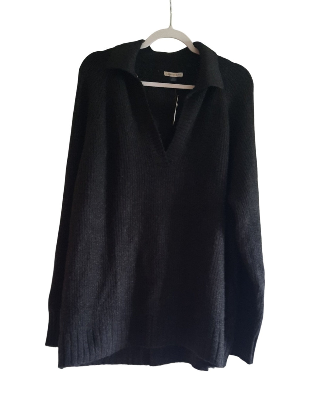 American Eagle Outfitters Black V-Neck Pullover Sweater
